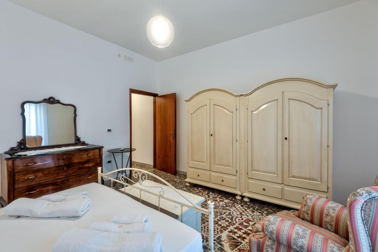 Casa Vacanza Binario 35 Ceglie Messapica Esterno foto
